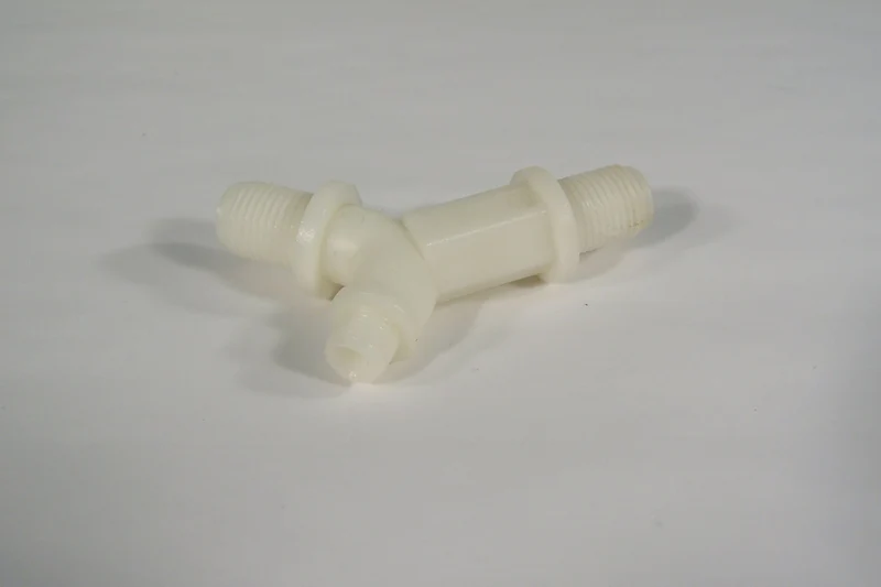 CONNECTEUR TY" POUR SOLUTION - JOHNNY VAC JVM15